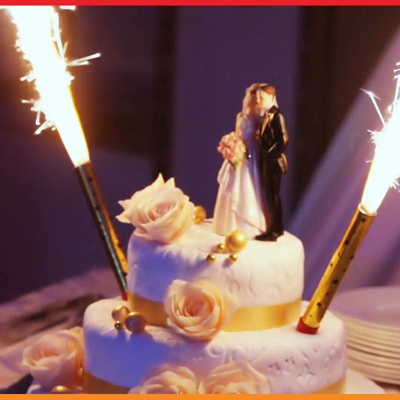 اجرای آبشار روی کیک عروسی